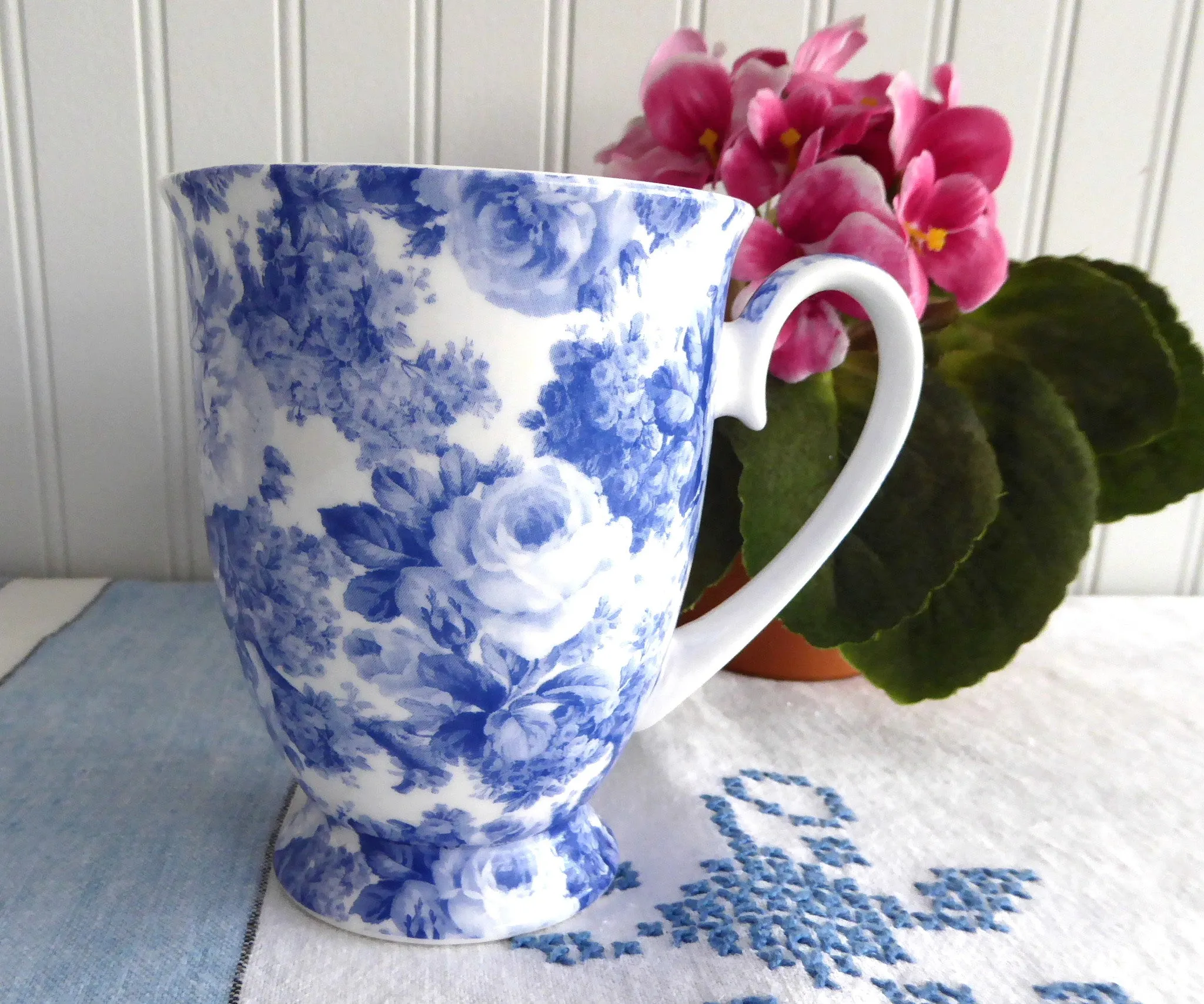 Blue Floral Chintz Mug Bone China Pedestal Maxwell Williams Antique Blue