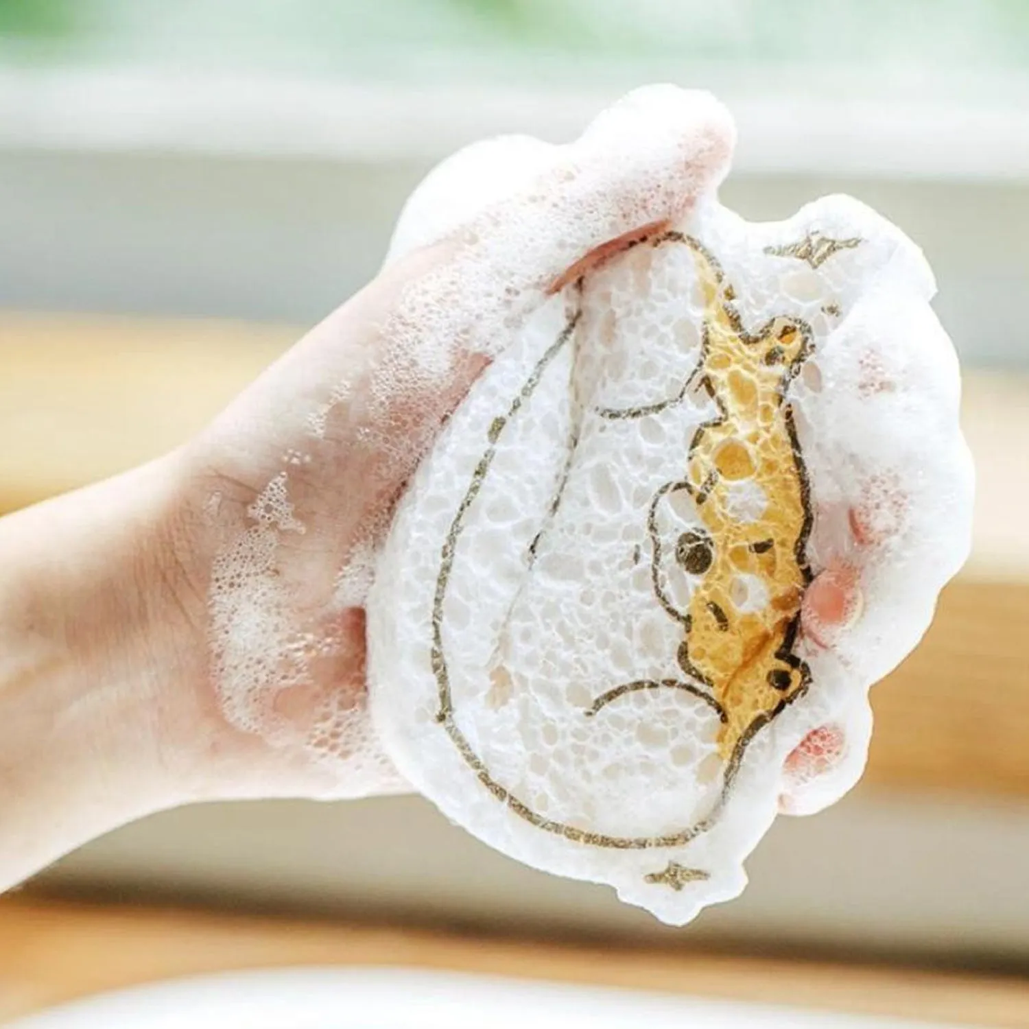 Compressed Wood Pulp Sponge. Creative Cartoon Design Scouring Pad Dishwashing Absorbing Pad. Kitchen Cleaning Tool.