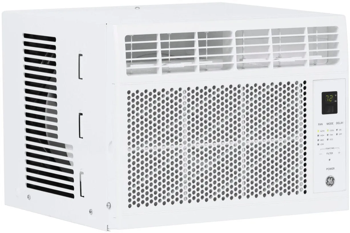 GE - 250 Sq. Ft. 6,000 BTU Window Air Conditioner with Remote - White (AHP06LZ)