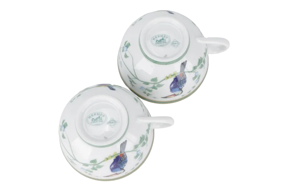 HERMES TOUCANS DÉCOR PORCELAIN TEA CUP AND SAUCER SET OF 2 WITH BOX