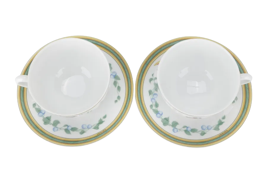 HERMES TOUCANS DÉCOR PORCELAIN TEA CUP AND SAUCER SET OF 2 WITH BOX