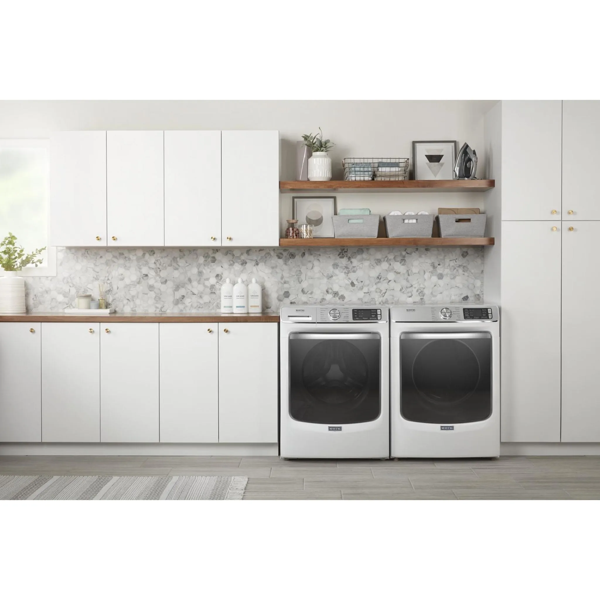 Maytag Smart Front Load Washer with Extra Power and 24-Hr Fresh Hold® option - 5.8 cu. ft. (MHW8630HW)