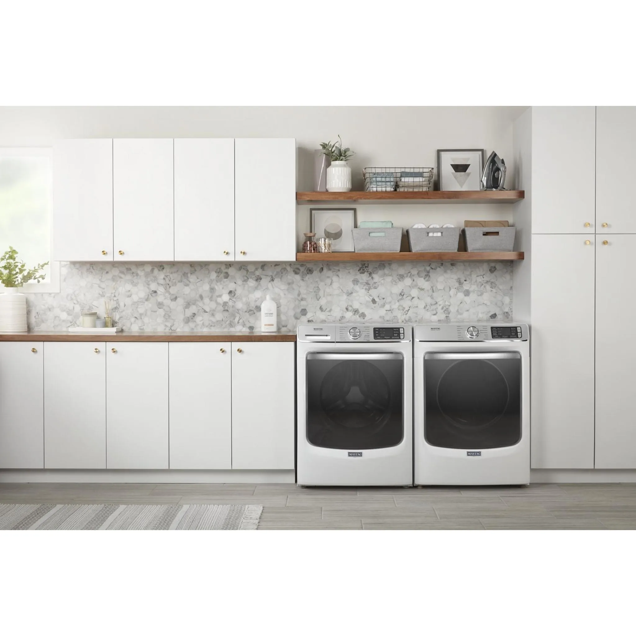 Maytag Smart Front Load Washer with Extra Power and 24-Hr Fresh Hold® option - 5.8 cu. ft. (MHW8630HW)