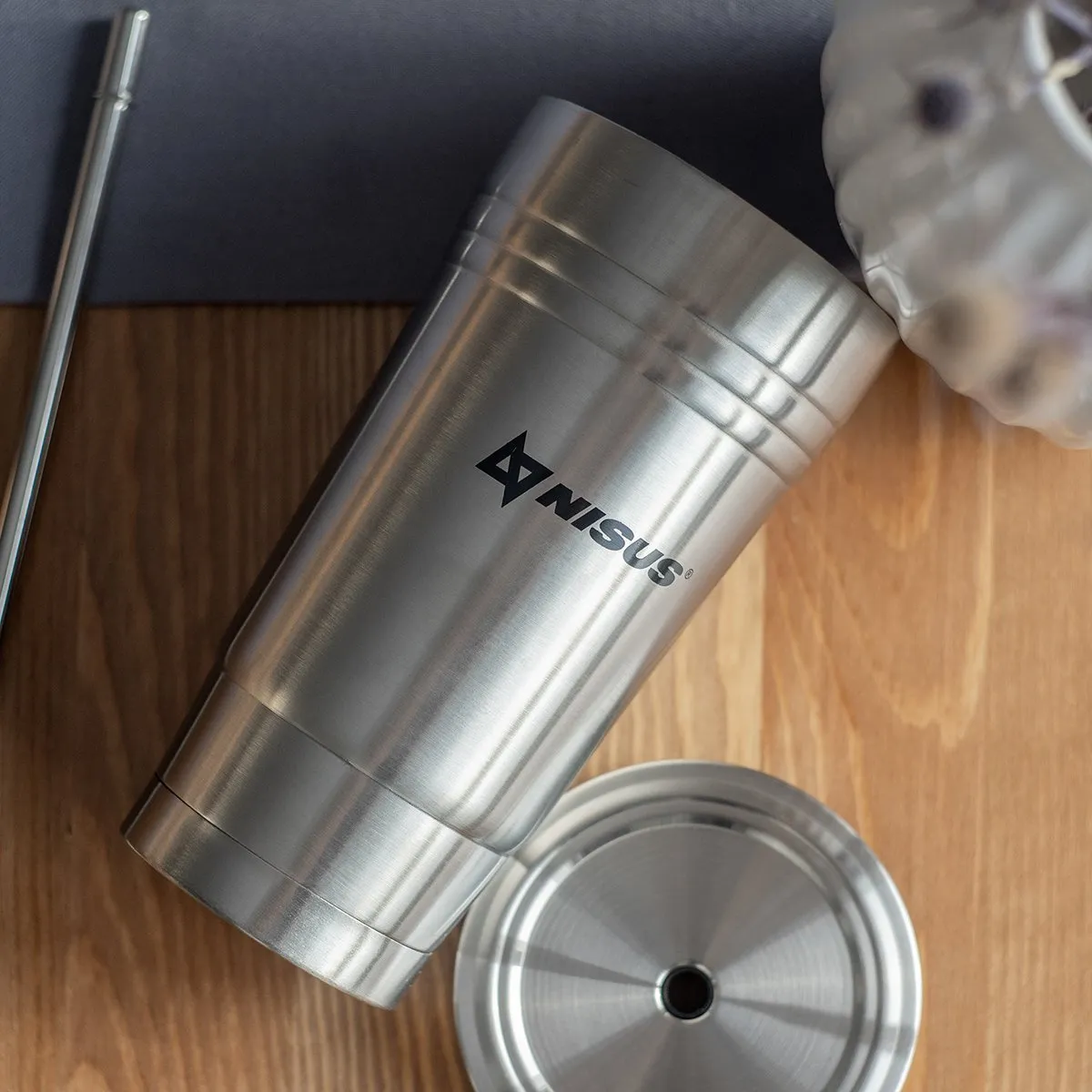 Nisus Stainless Steel Tumbler with Straw and Lid, 16 oz