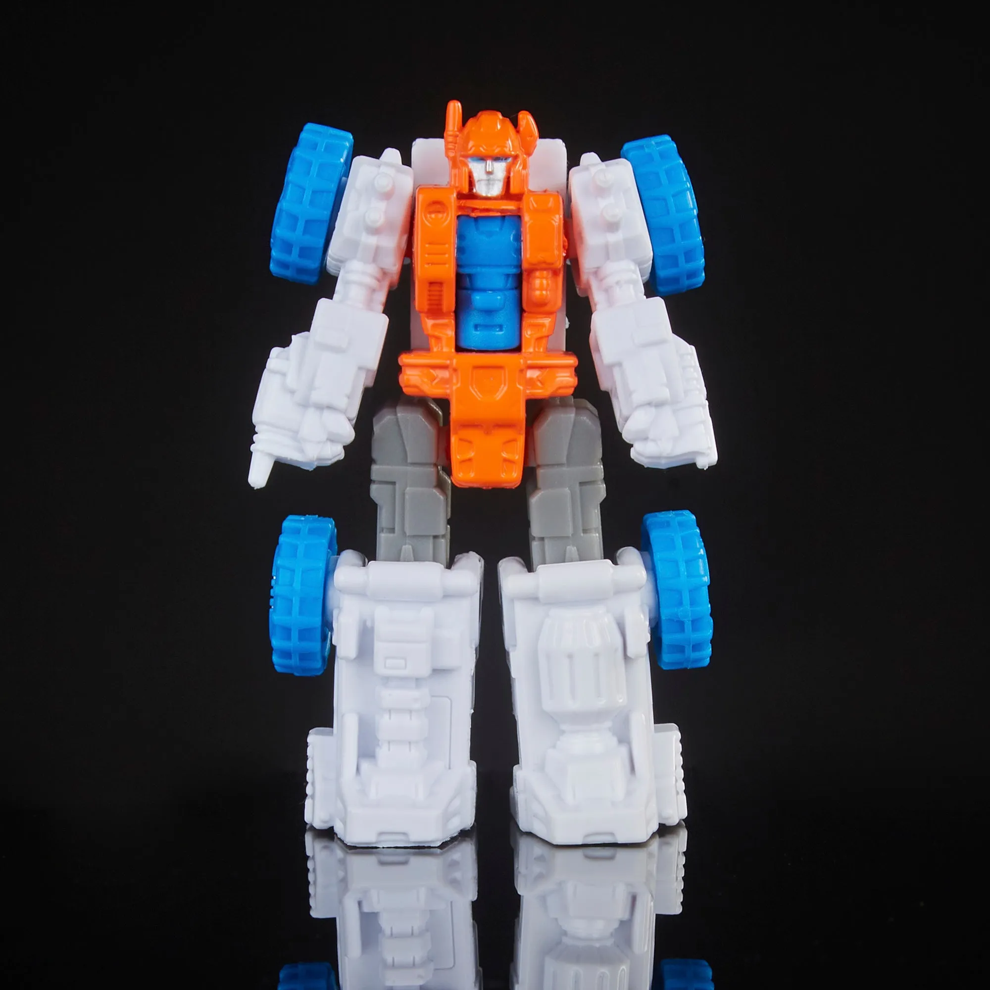 Transformers Legacy Generations Selects Titan Class Guardian Robot & Lunar-Tread